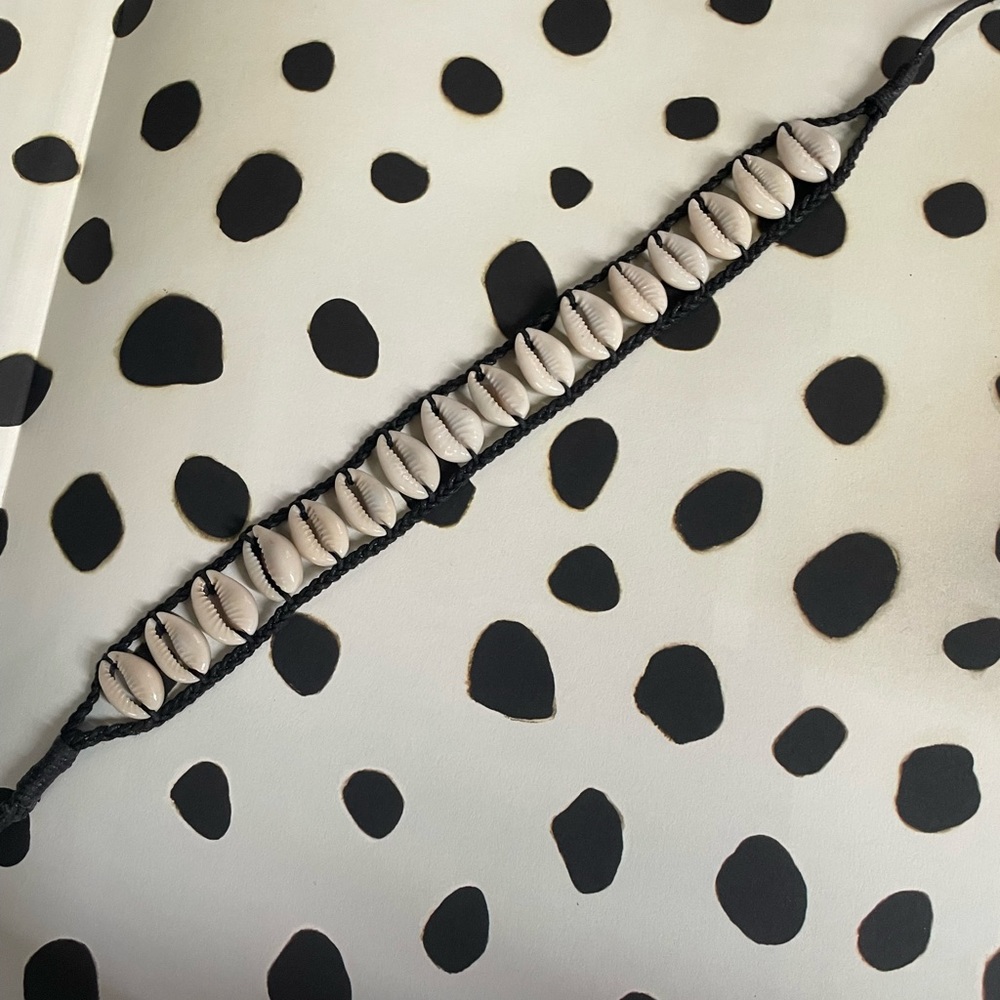 Cowrie Shell Adjustable Choker